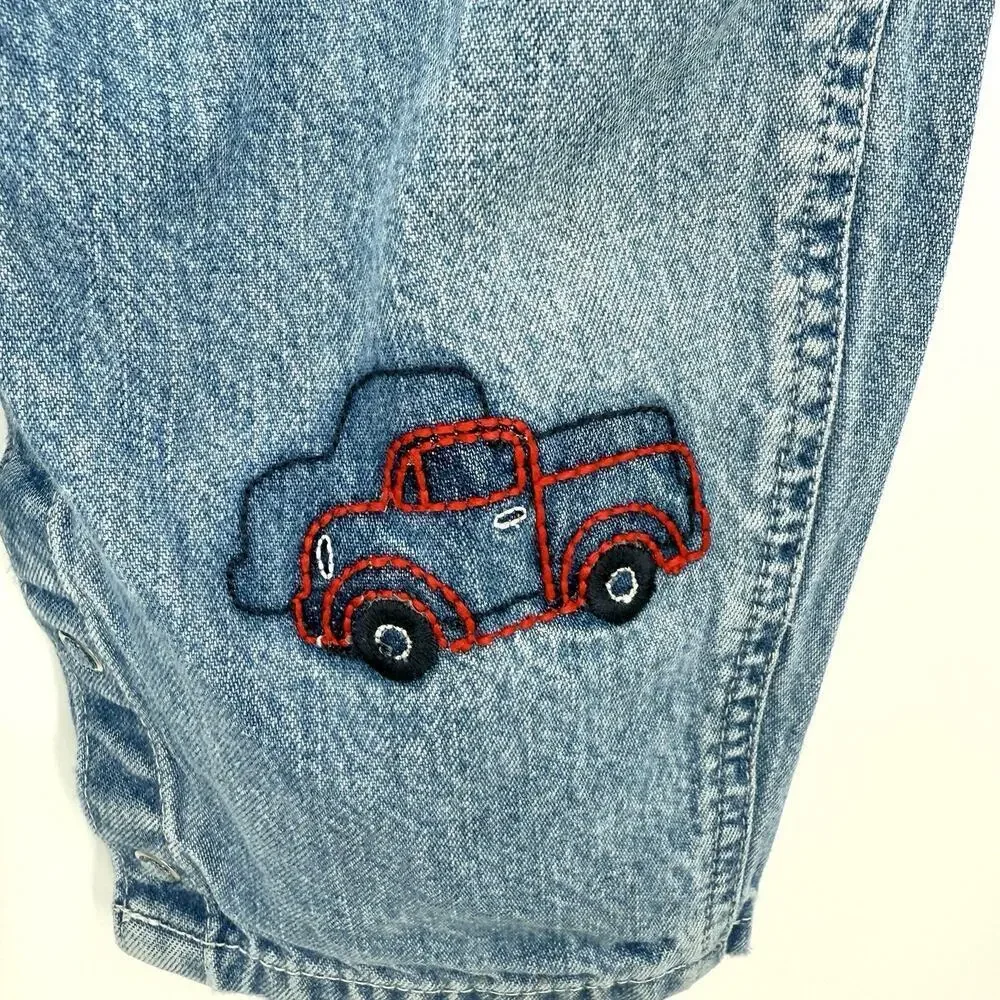 Oshkosh B’Gosh Y2K Baby Size 12 Mos Embroidered Truck Country Denim Bib Overalls